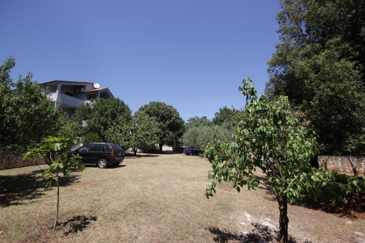 Apartments Smitran Banjole Kültér fotó