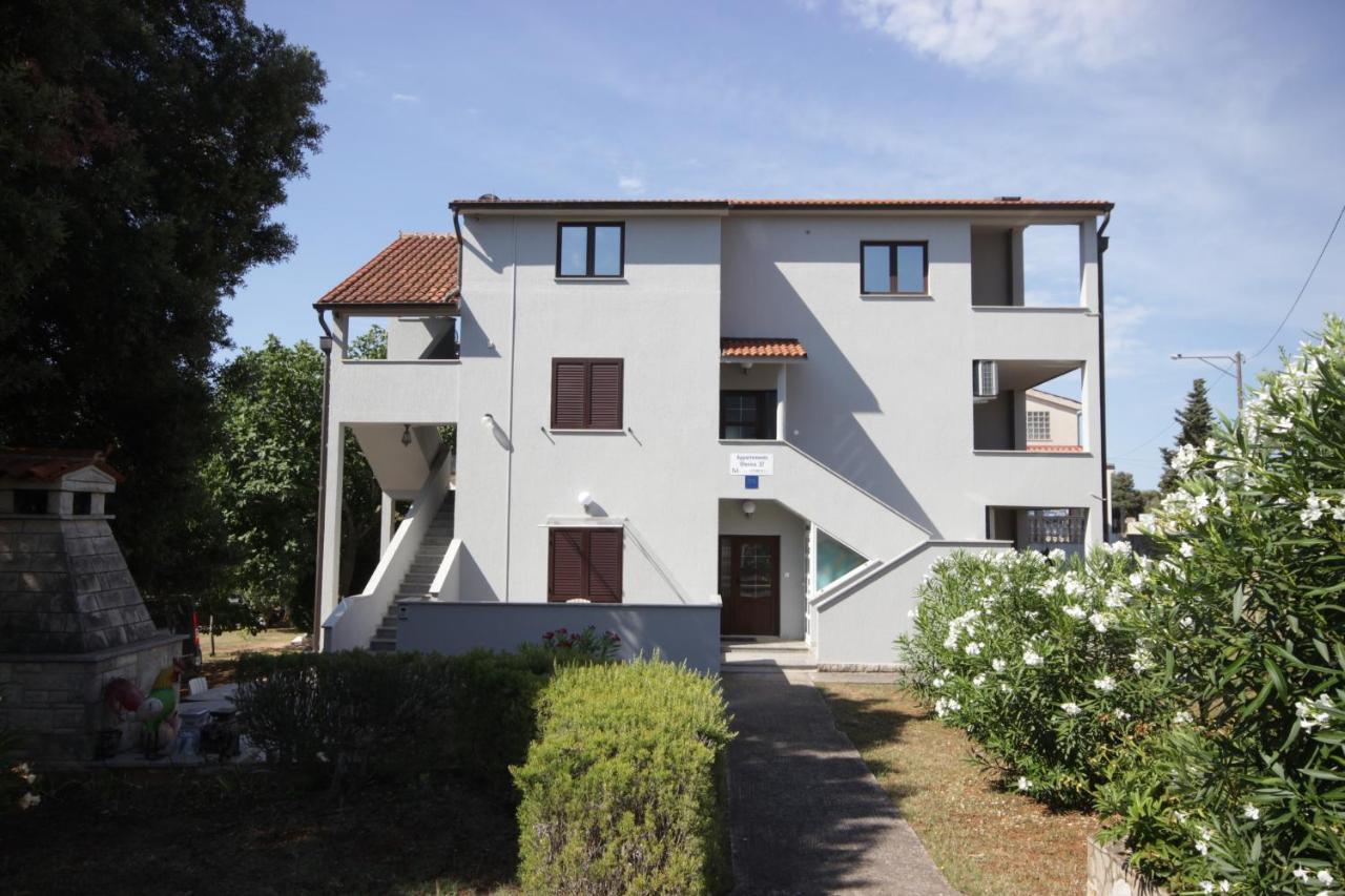 Apartments Smitran Banjole Kültér fotó